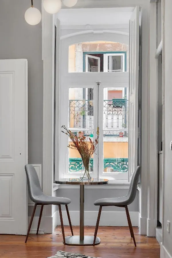 Small Design Studio - Rosa, Bairro Alto Lisbon 0*,  Portugal